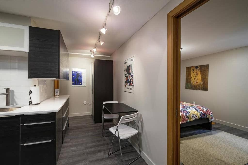 Apartment #stayinmydistrict Multnomah Village Modern Retreat Portland