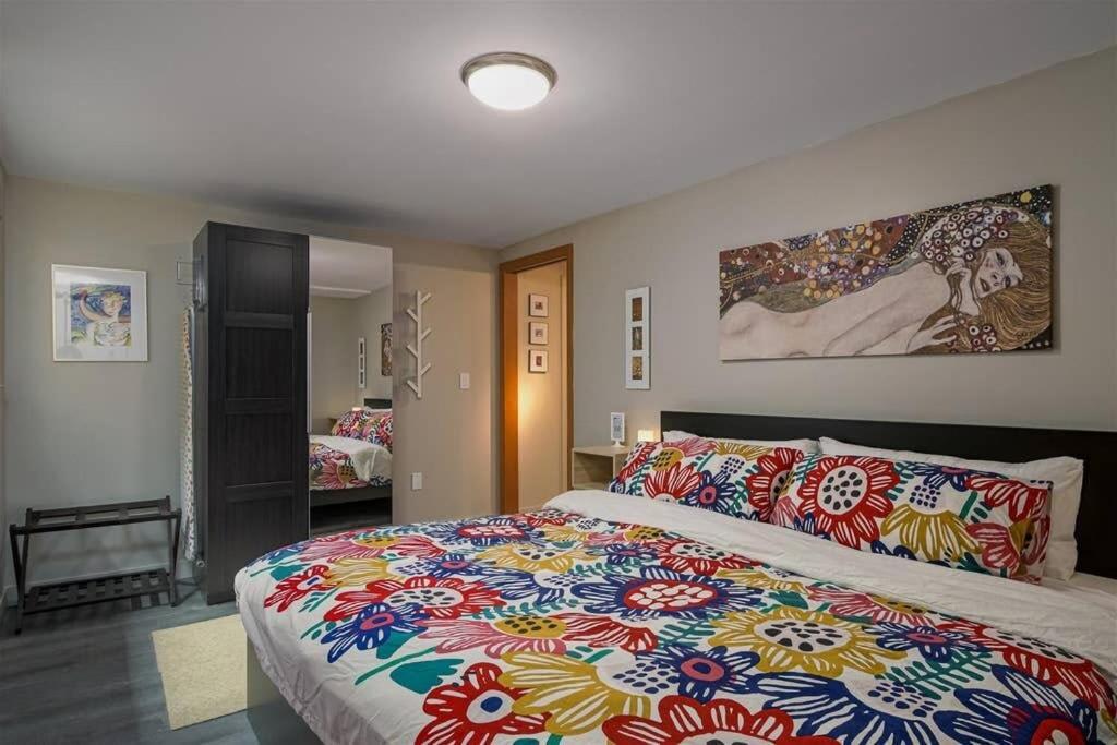 #stayinmydistrict Multnomah Village Modern Retreat Apartment