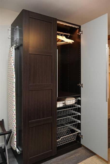 #stayinmydistrict Multnomah Village Modern Retreat Apartment *